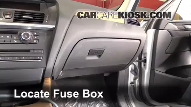 2011 BMW X3 xDrive28i 3.0L 6 Cyl. Fusible (interior) Cambio